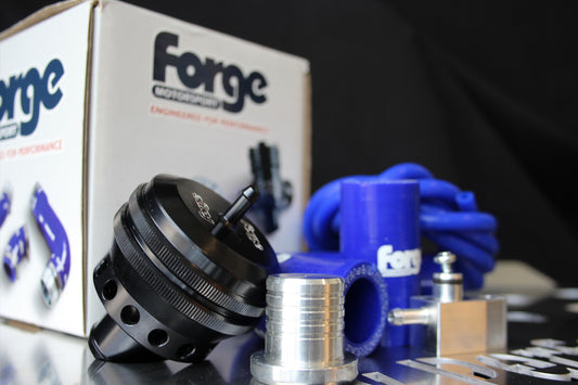 FORGE MOTORSPORT - BLOW OFF VALVE AND KIT FOR THE RENAULT CLIO 1.6 200THP/220 TROPHY - BLUE