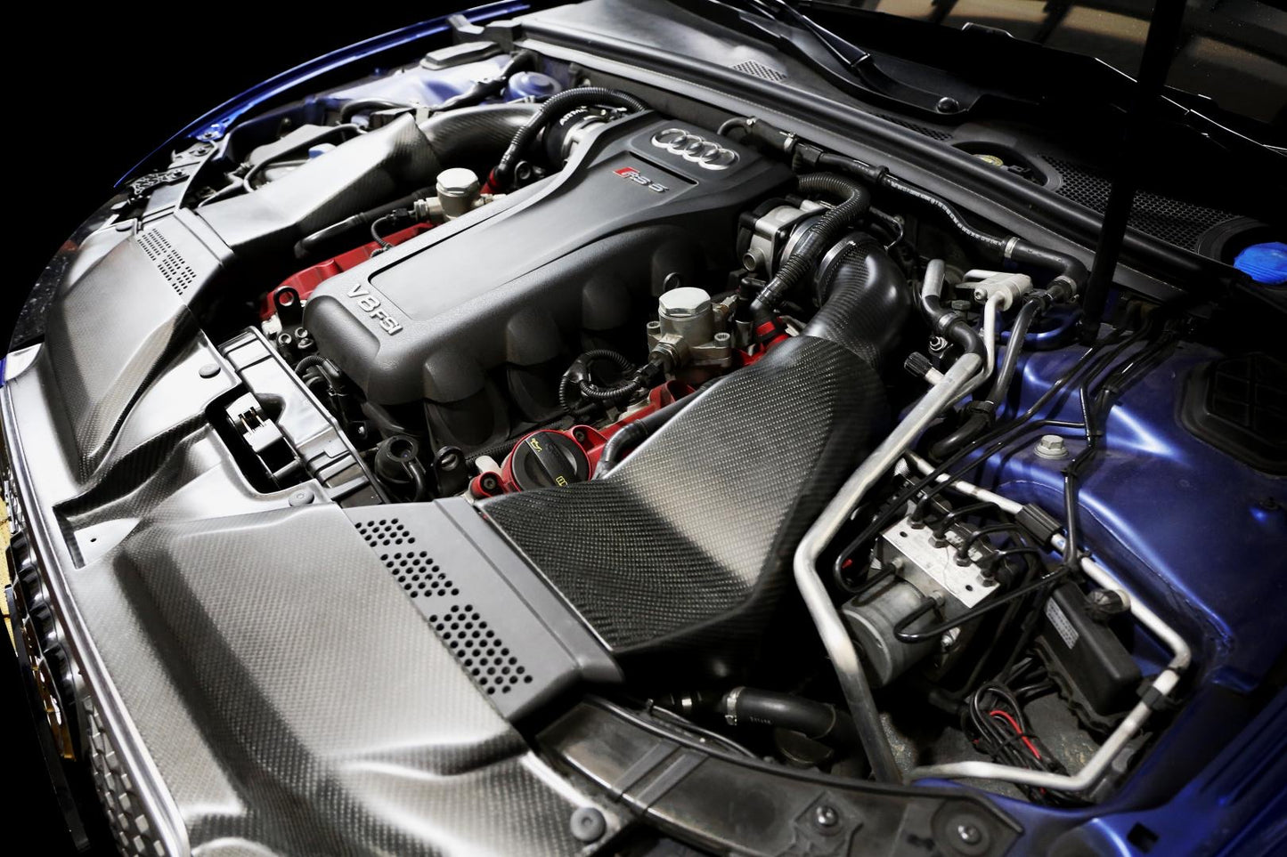 Audi RS4/RS5 Carbon Fiber Armaspeed Air Intake